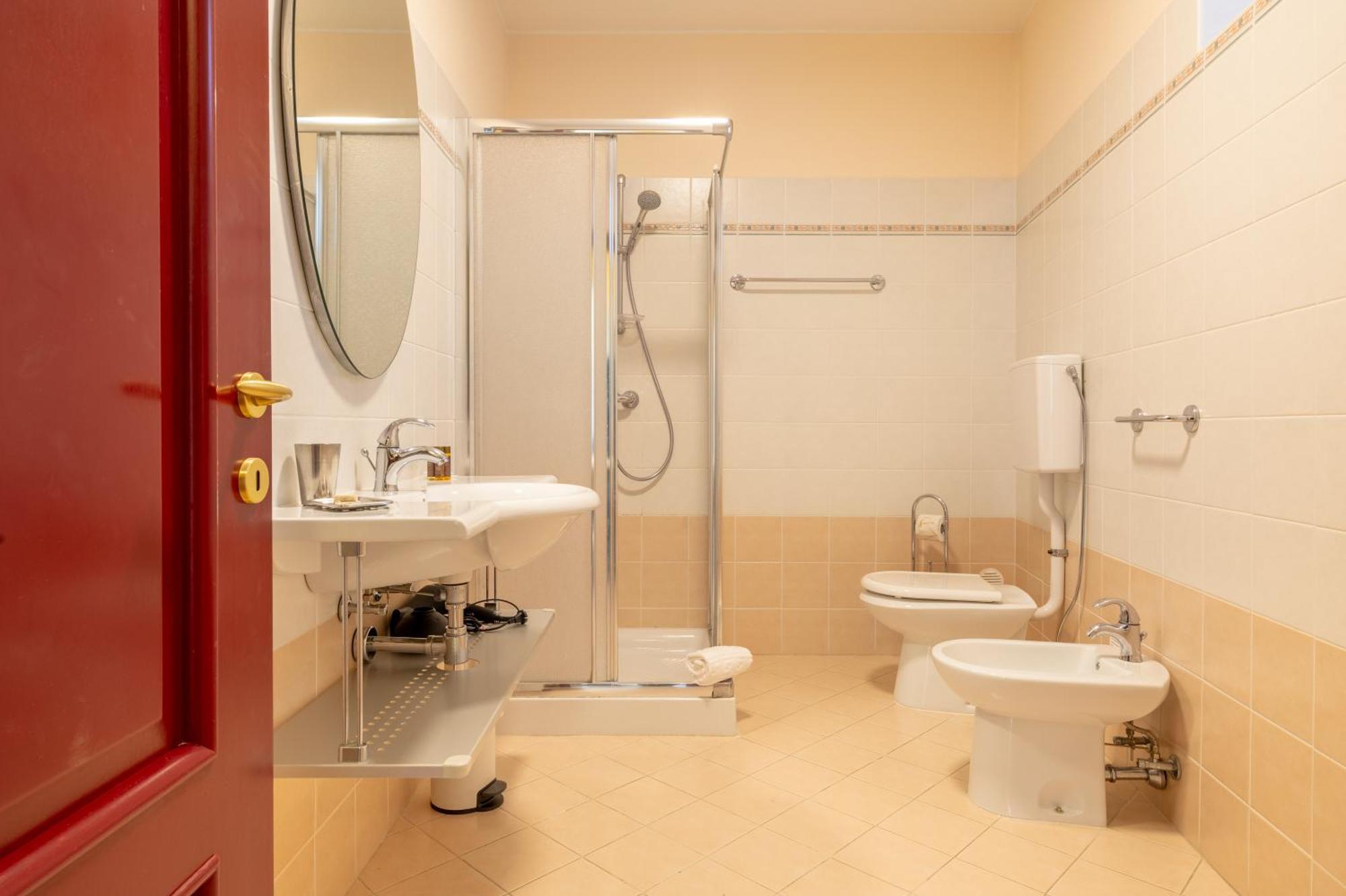 Albergo Villa Edy Тремецо Екстериор снимка