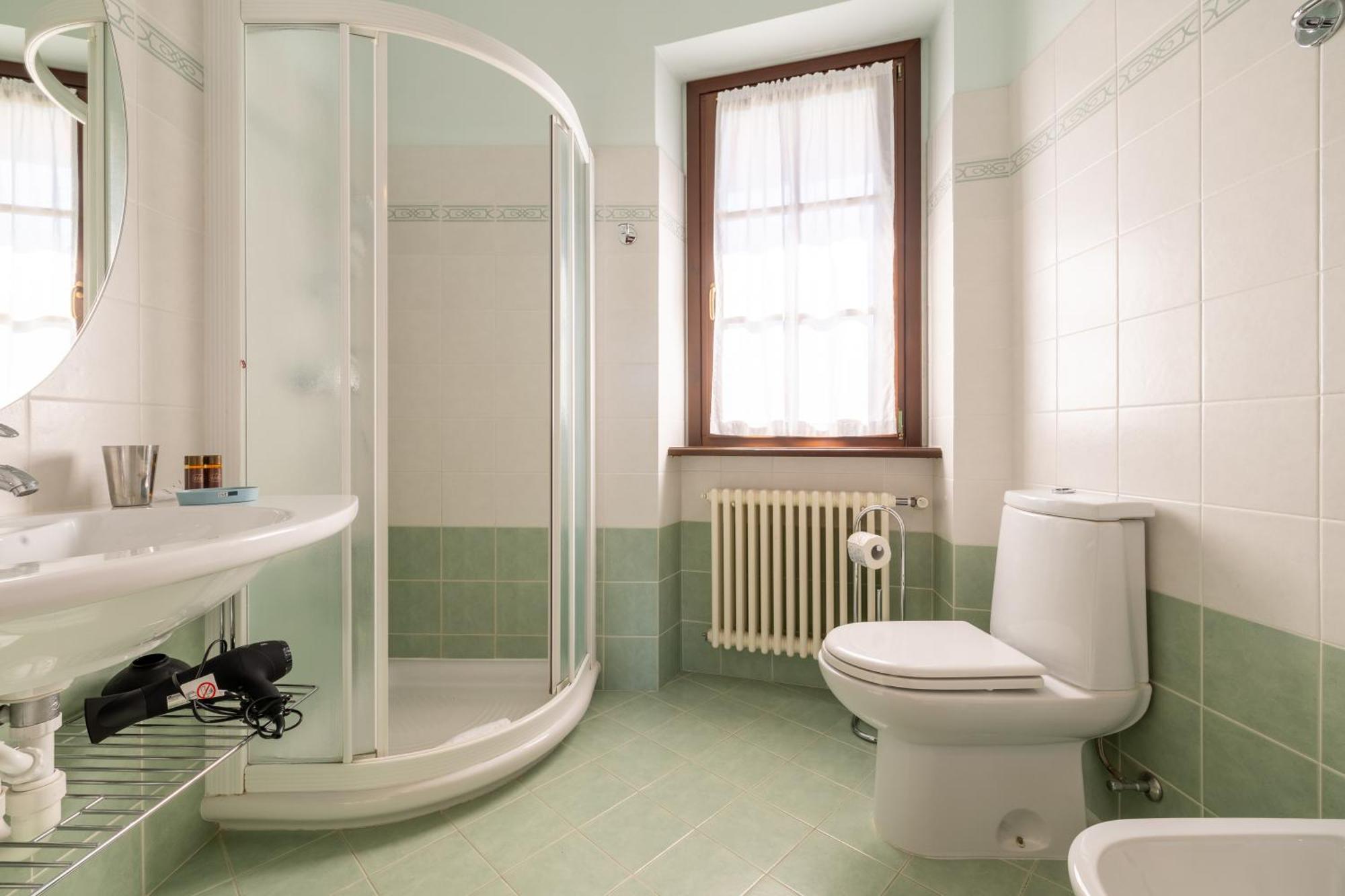 Albergo Villa Edy Тремецо Екстериор снимка